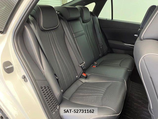 Toyota CROWN SEDAN 2018-08 7615826-15