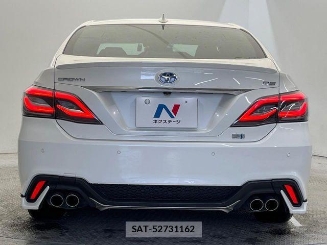 Toyota CROWN SEDAN 2018-08 7615826-17