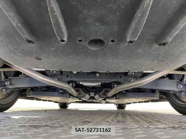Toyota CROWN SEDAN 2018-08 7615826-18