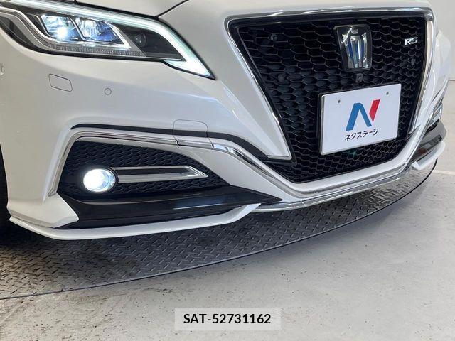 Toyota CROWN SEDAN 2018-08 7615826-2