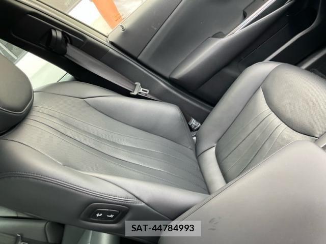Toyota CROWN SEDAN 2021-01 7615824-12