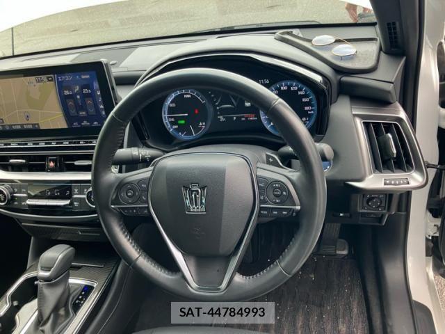 Toyota CROWN SEDAN 2021-01 7615824-16