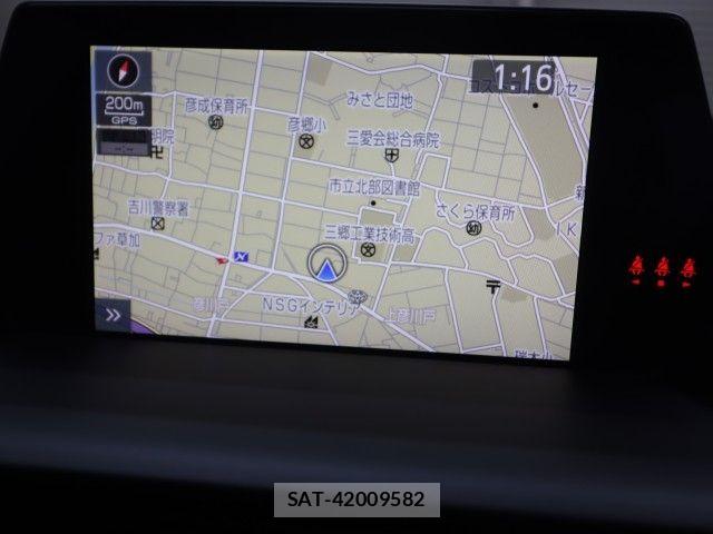 Toyota CROWN SEDAN 2019-09 7615838-16
