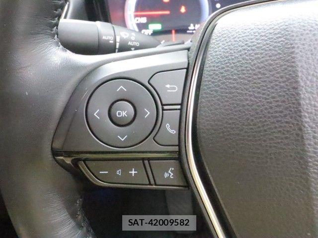 Toyota CROWN SEDAN 2019-09 7615838-23