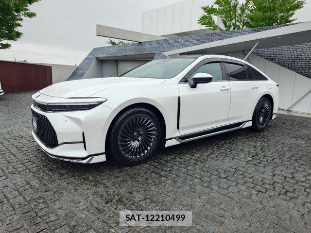 Toyota CROWN SEDAN 2025-01 7722197-1