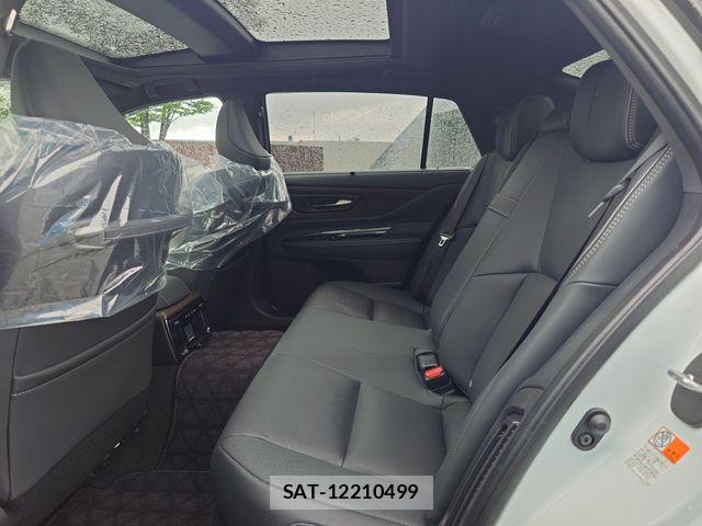 Toyota CROWN SEDAN 2025-01 7722197-25