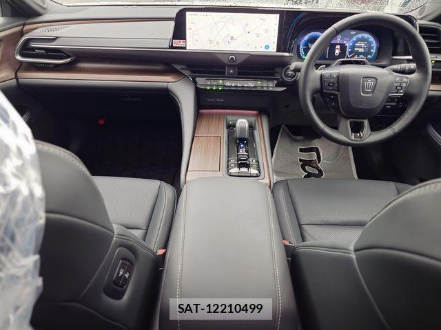 Toyota CROWN SEDAN 2025-01 7722197-8