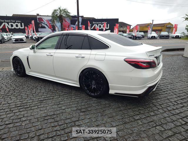 Toyota CROWN SEDAN 2020-06 7722198-3