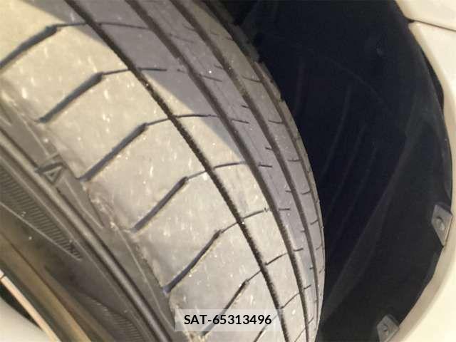 Toyota CROWN SEDAN 2013-07 7722241-12