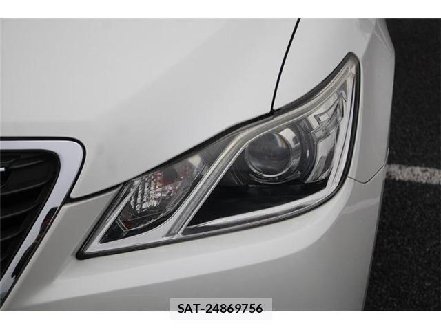 Toyota CROWN SEDAN 2014-09 7722254-21