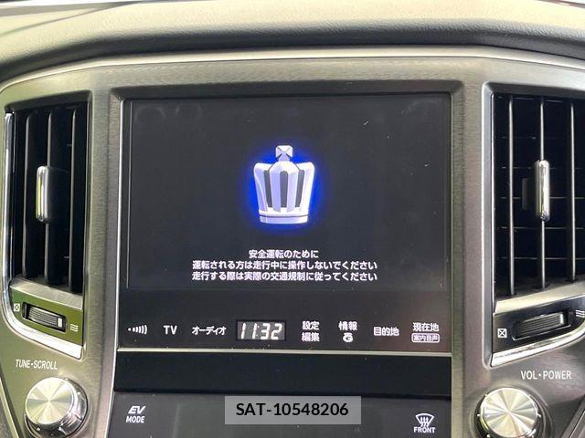 Toyota CROWN SEDAN 2013-09 7722245-2