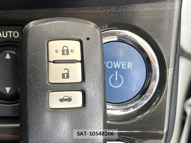 Toyota CROWN SEDAN 2013-09 7722245-6