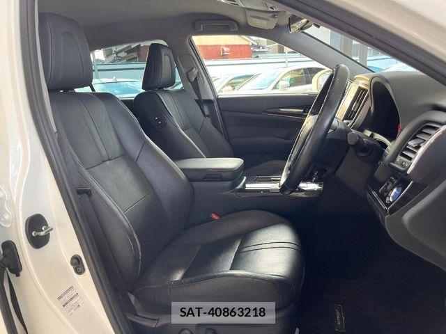 Toyota CROWN SEDAN 2016-10 7722233-9