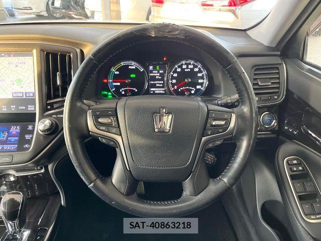 Toyota CROWN SEDAN 2016-10 7722233-8