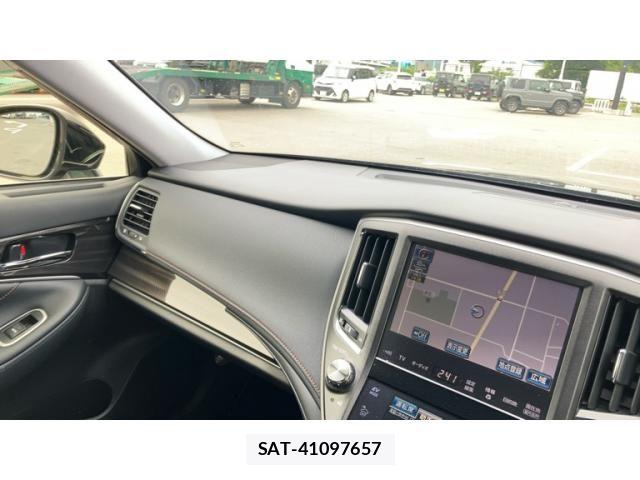 Toyota CROWN SEDAN 2015-09 7722253-22