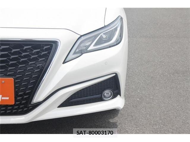 Toyota CROWN SEDAN 2018-07 7722236-11