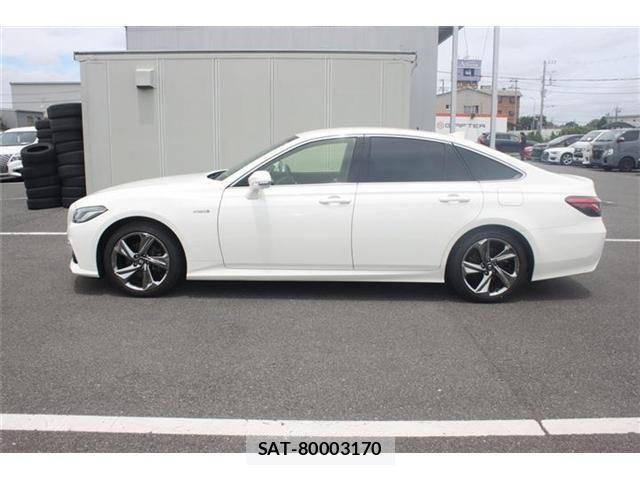 Toyota CROWN SEDAN 2018-07 7722236-14