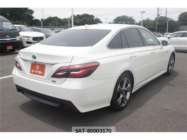 Toyota CROWN SEDAN 2018-07 7722236-21