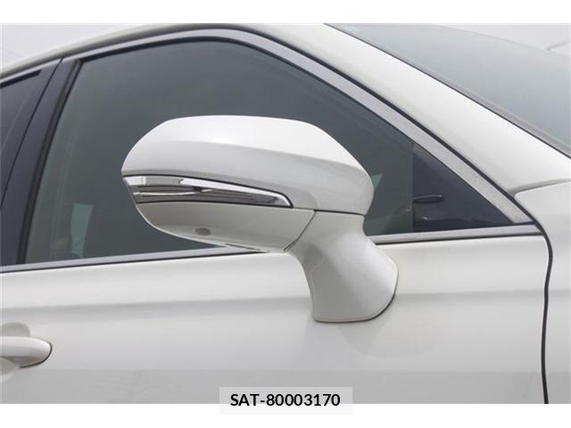 Toyota CROWN SEDAN 2018-07 7722236-23
