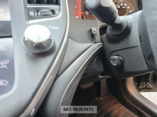 Toyota CROWN SEDAN 2013-07 7722239-17