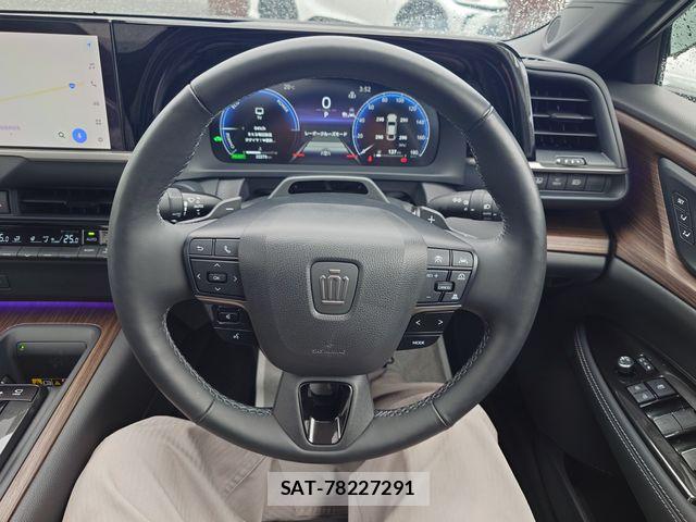 Toyota CROWN SEDAN 2024-01 7722196-13