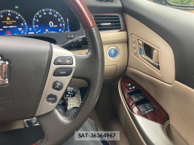 Toyota CROWN SEDAN 2011-09 7722264-16