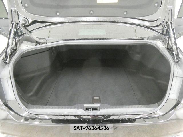 Toyota CROWN SEDAN 2018-09 7722211-14