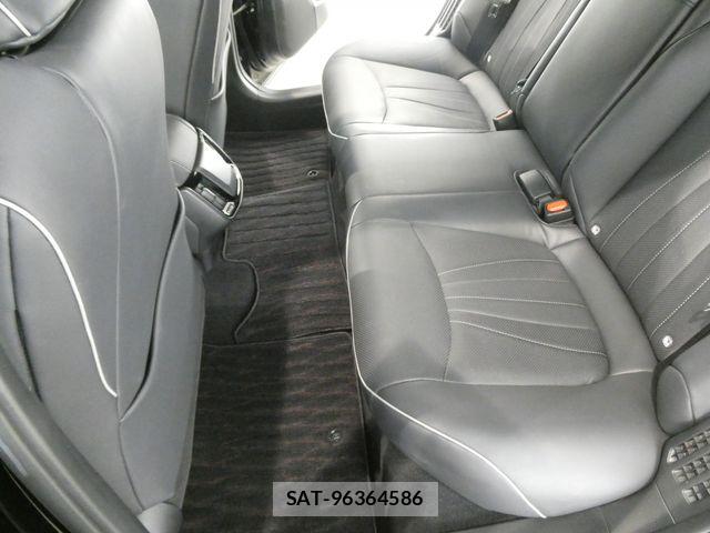 Toyota CROWN SEDAN 2018-09 7722211-15