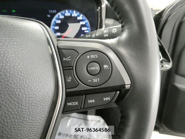 Toyota CROWN SEDAN 2018-09 7722211-23