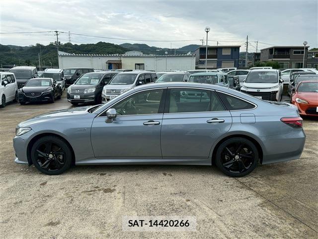 Toyota CROWN SEDAN 2018-06 7722216-10