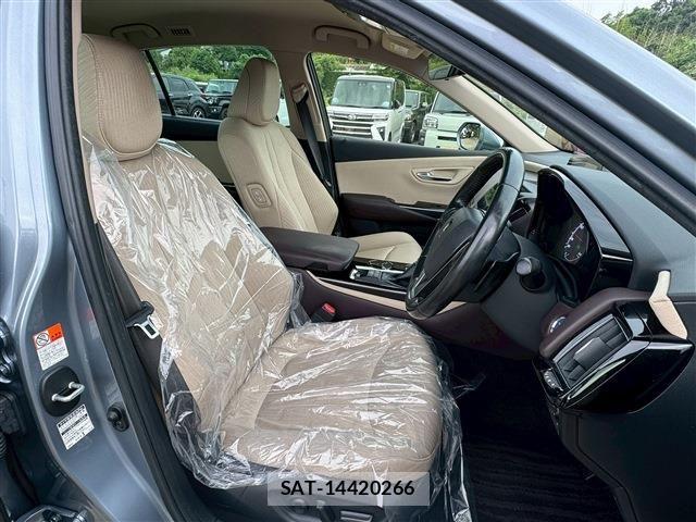 Toyota CROWN SEDAN 2018-06 7722216-16