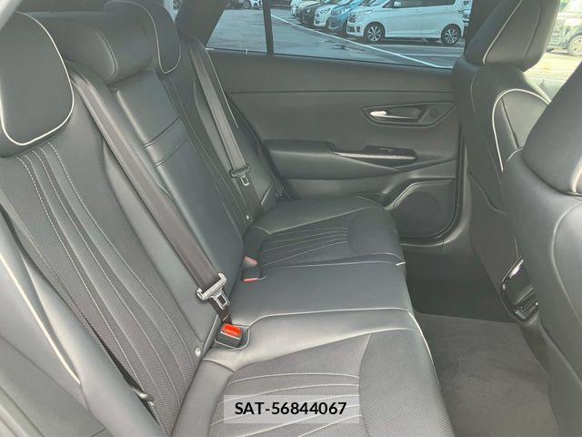 Toyota CROWN SEDAN 2018-08 7722209-11