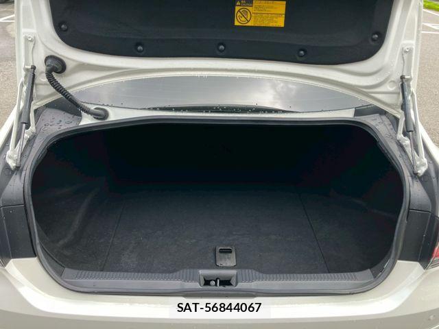 Toyota CROWN SEDAN 2018-08 7722209-14