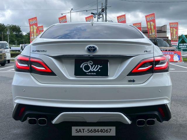 Toyota CROWN SEDAN 2018-08 7722209-26
