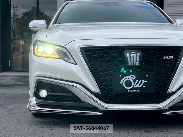 Toyota CROWN SEDAN 2018-08 7722209-27