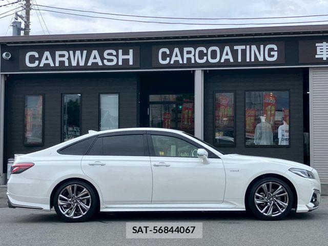 Toyota CROWN SEDAN 2018-08 7722209-3