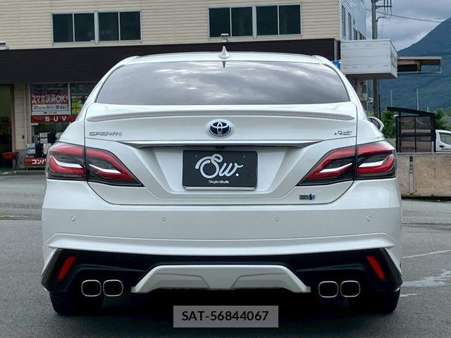 Toyota CROWN SEDAN 2018-08 7722209-5