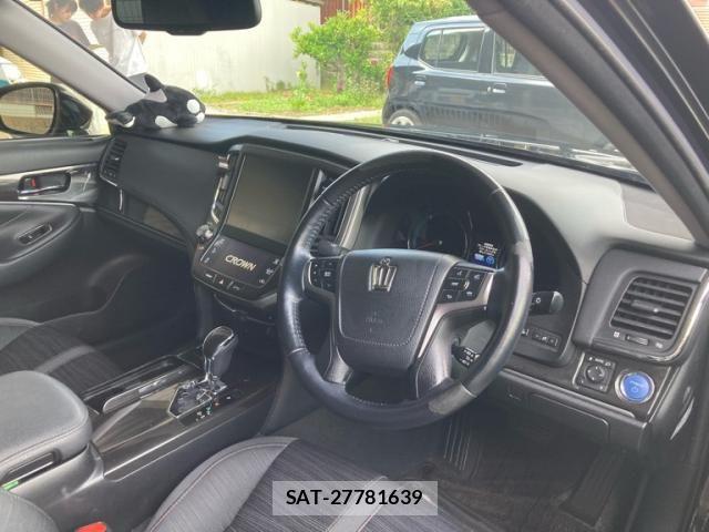 Toyota CROWN SEDAN 2015-08 7722242-12
