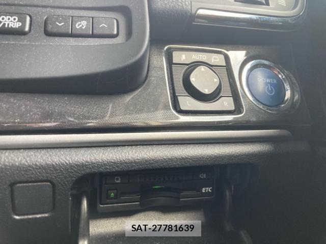 Toyota CROWN SEDAN 2015-08 7722242-20