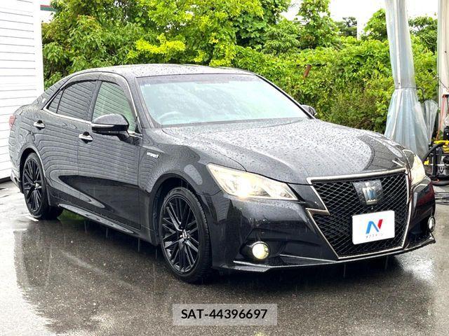 Toyota CROWN SEDAN 2014-11 7722234-15