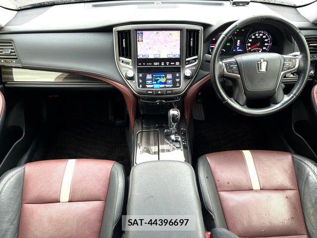 Toyota CROWN SEDAN 2014-11 7722234-1