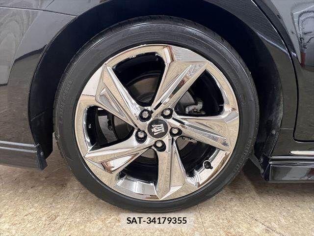 Toyota CROWN SEDAN 2018-07 7722231-26