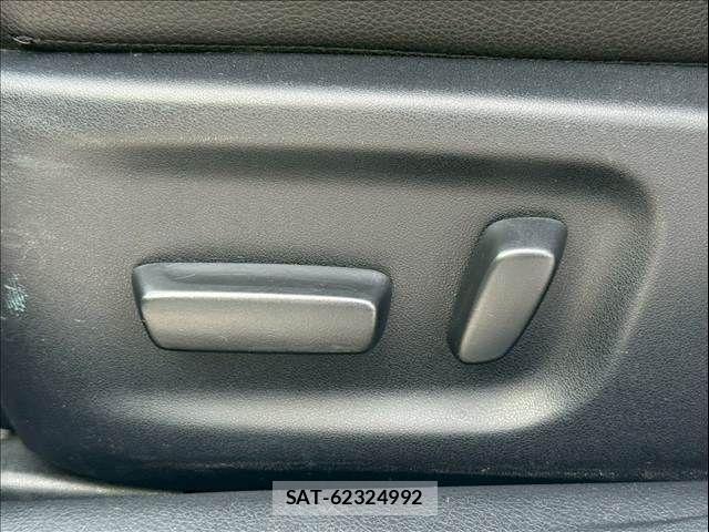 Toyota CROWN SEDAN 2013-05 7722246-4