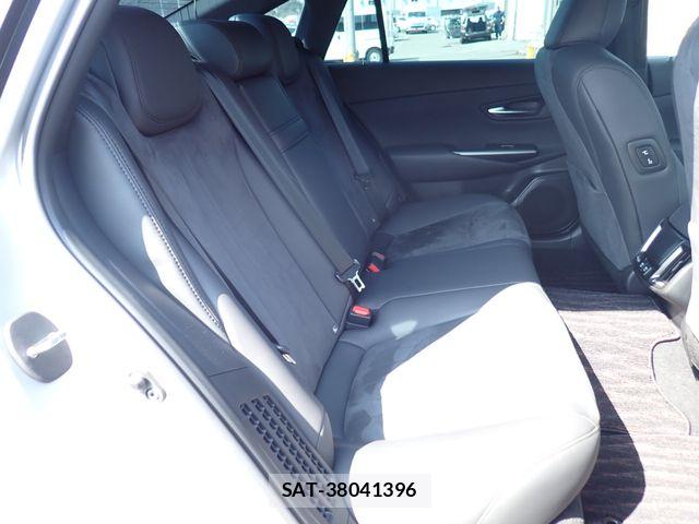 Toyota CROWN SEDAN 2021-05 7722213-19