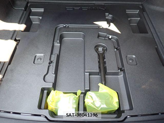 Toyota CROWN SEDAN 2021-05 7722213-21