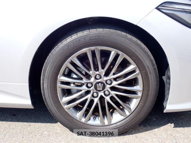 Toyota CROWN SEDAN 2021-05 7722213-28