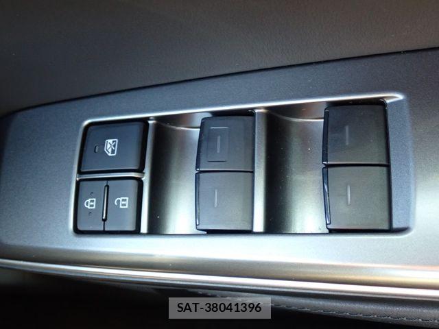Toyota CROWN SEDAN 2021-05 7722213-8