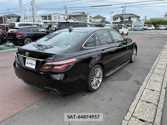 Toyota CROWN SEDAN 2021-02 7722210-5
