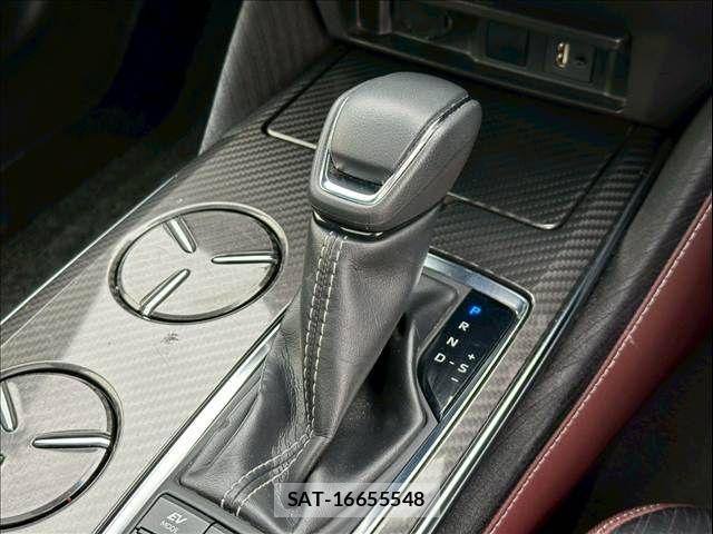 Toyota CROWN SEDAN 2018-07 7722215-25