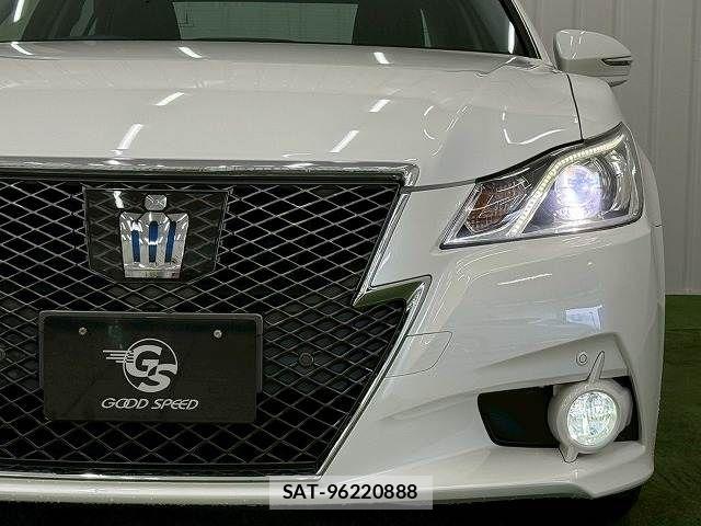 Toyota CROWN SEDAN 2013-04 7722240-17